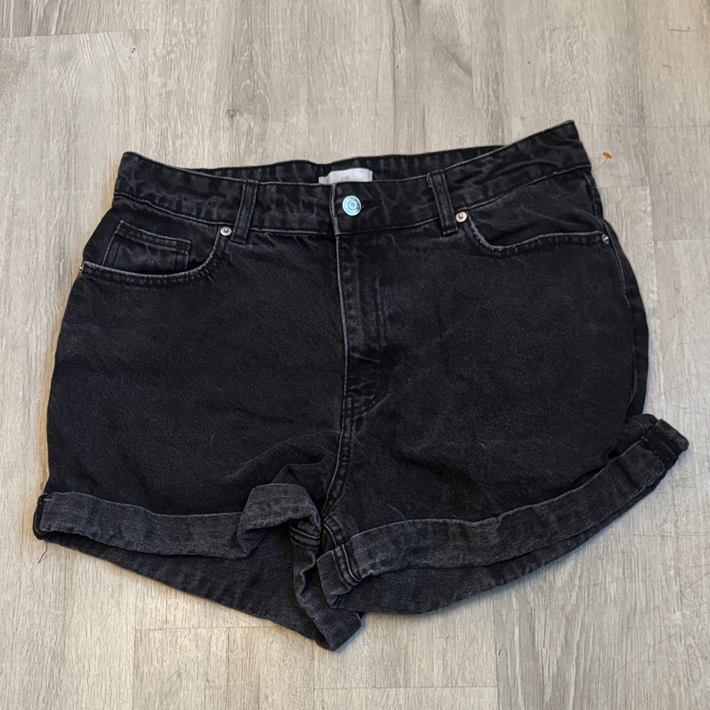 H&M Black Jean Shorts for Women